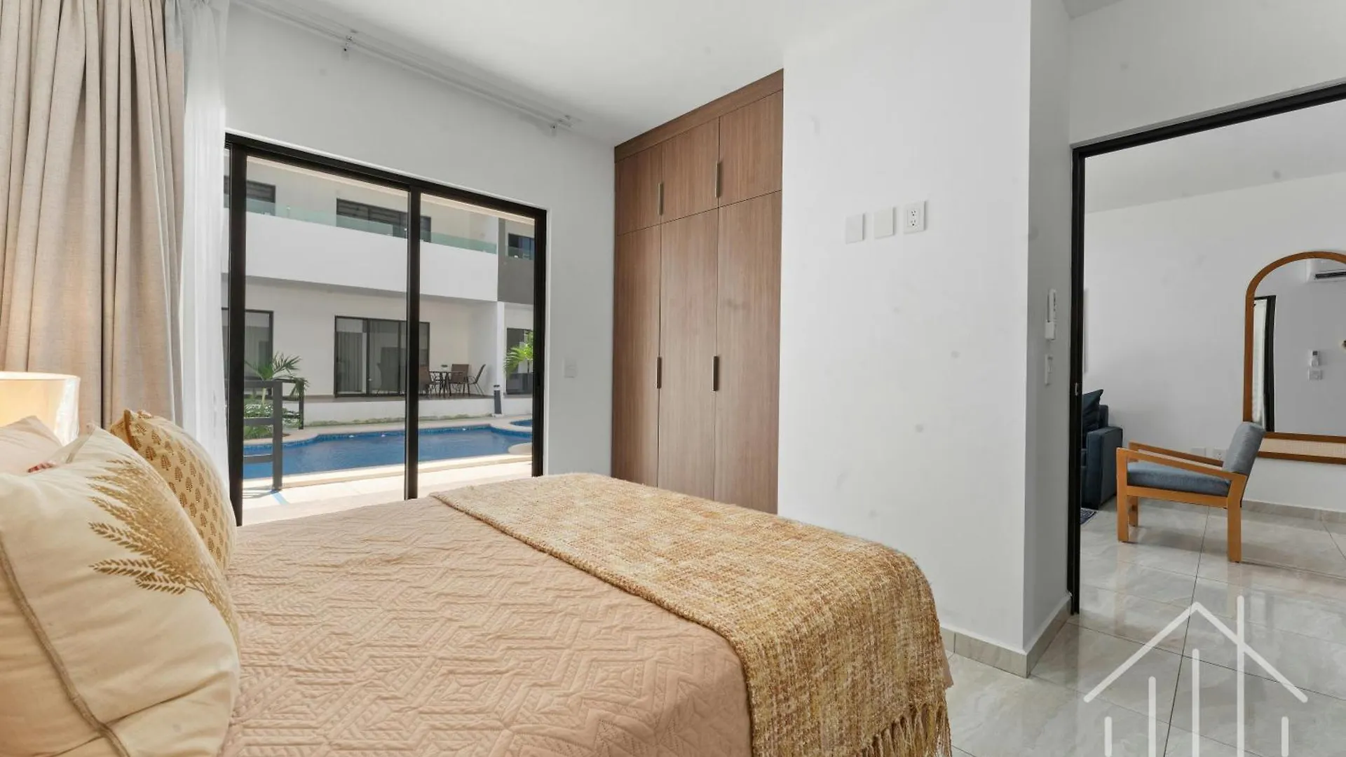 Promo!-Queen Beds-Near Beach-1St Floor-Poolside-Sleep 6 Mazatlán