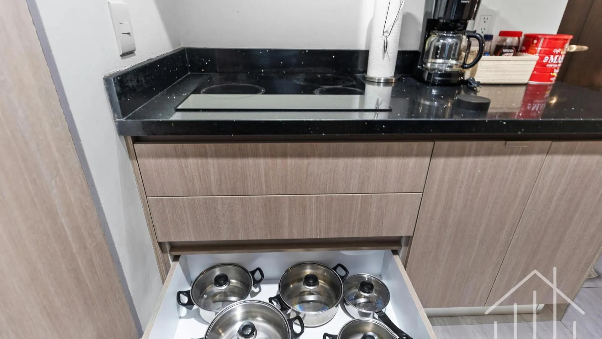 Apartamento Promo!-Queen Beds-Near Beach-1St Floor-Poolside-Sleep 6 Mazatlán